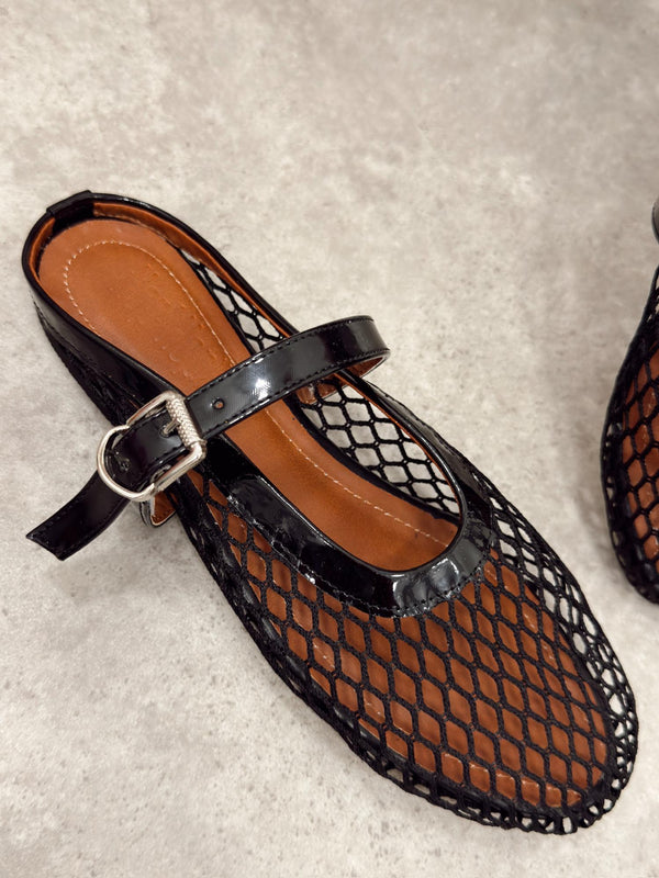Women Slippers and Mules G513 - BLACK