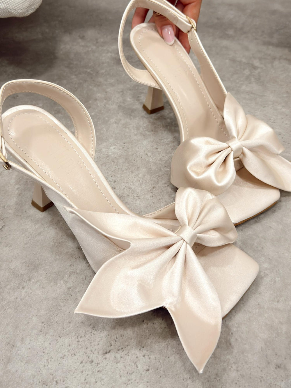 Women sandals G508 - BEIGE