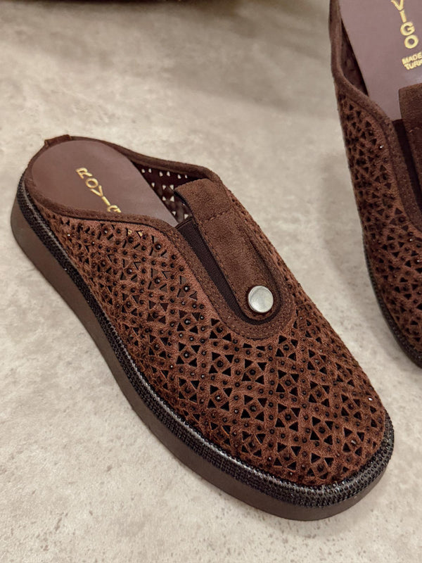 Women Slippers and Mules G487 - BROWN