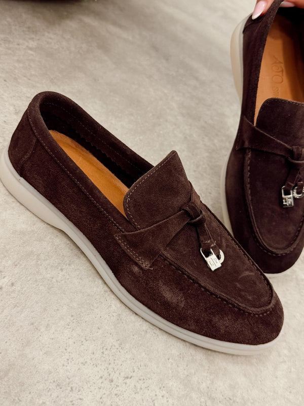 Flat leather shoes G459 - BROWN