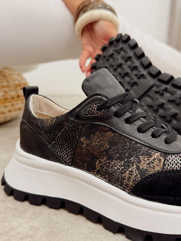 Leather sneakers G457 - BLACK