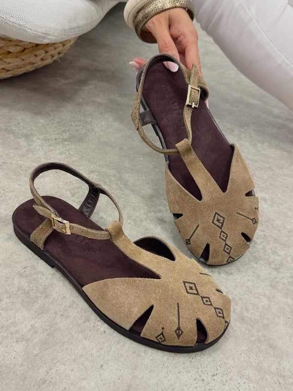 Leather sandals G432 - BEIGE