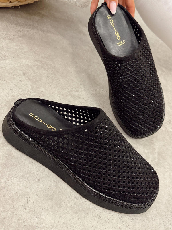Women Slippers and Mules G485 - BLACK