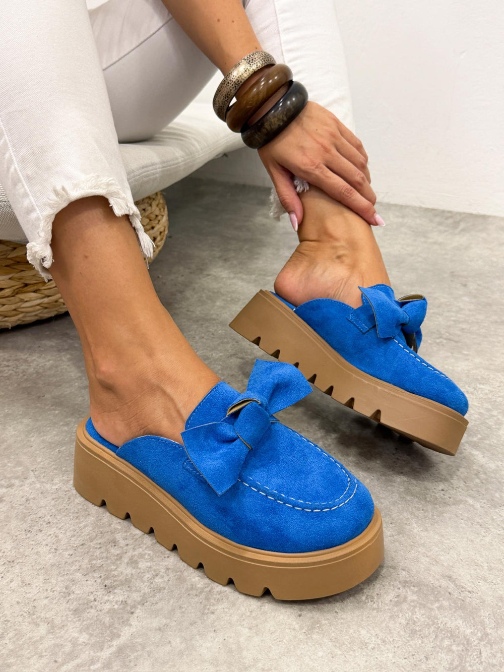 Women Slippers and Mules G497 - BLUE