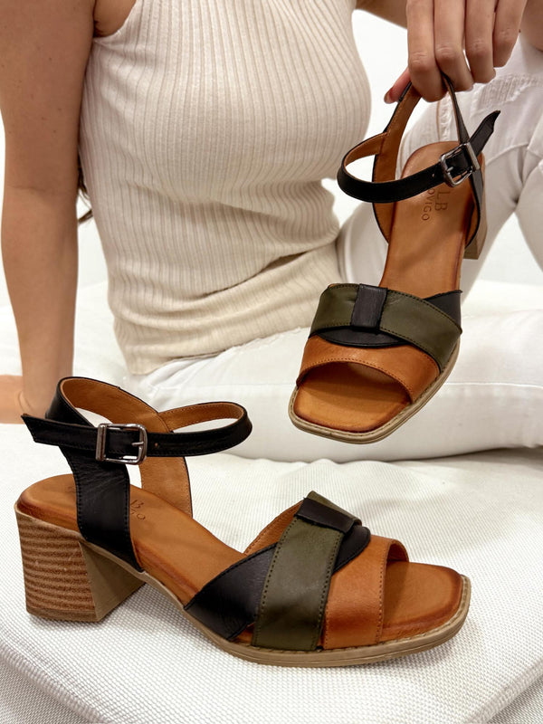 Leather sandals G178 - BLACK