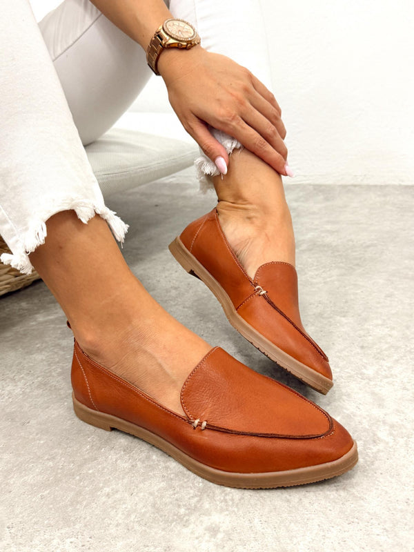 Flat leather shoes G419 - CAMEL