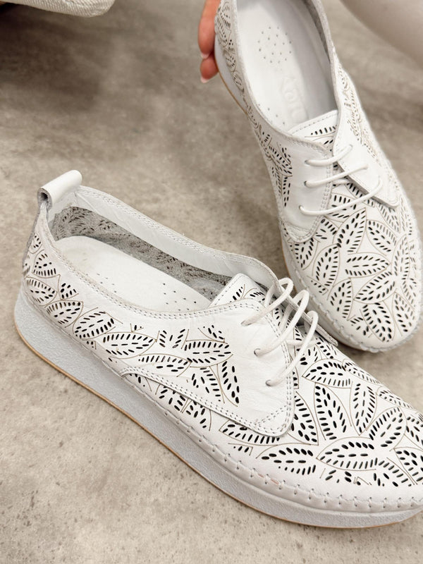 Leather sneakers G449 - WHITE