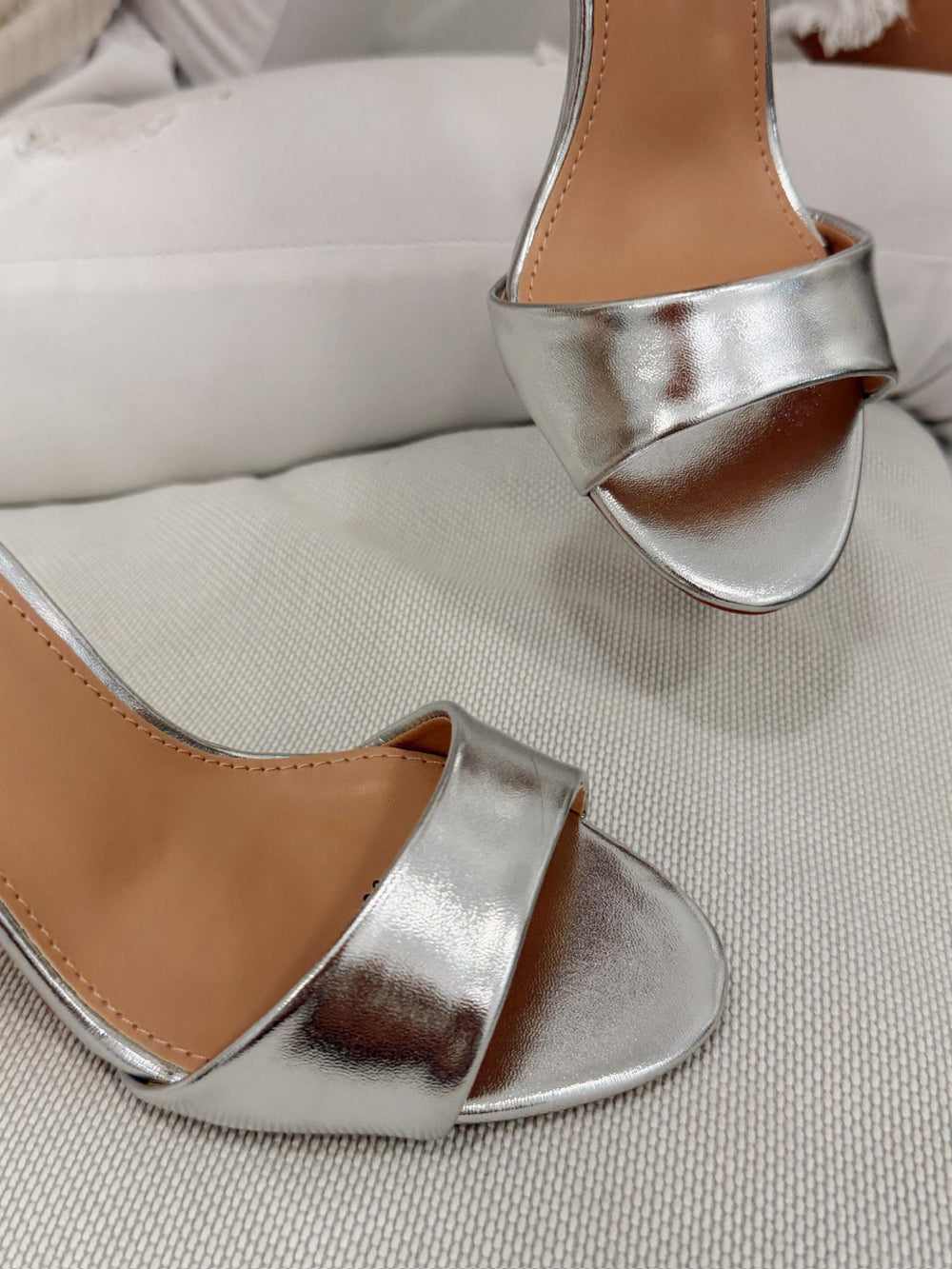Women sandals G338 - SILVER