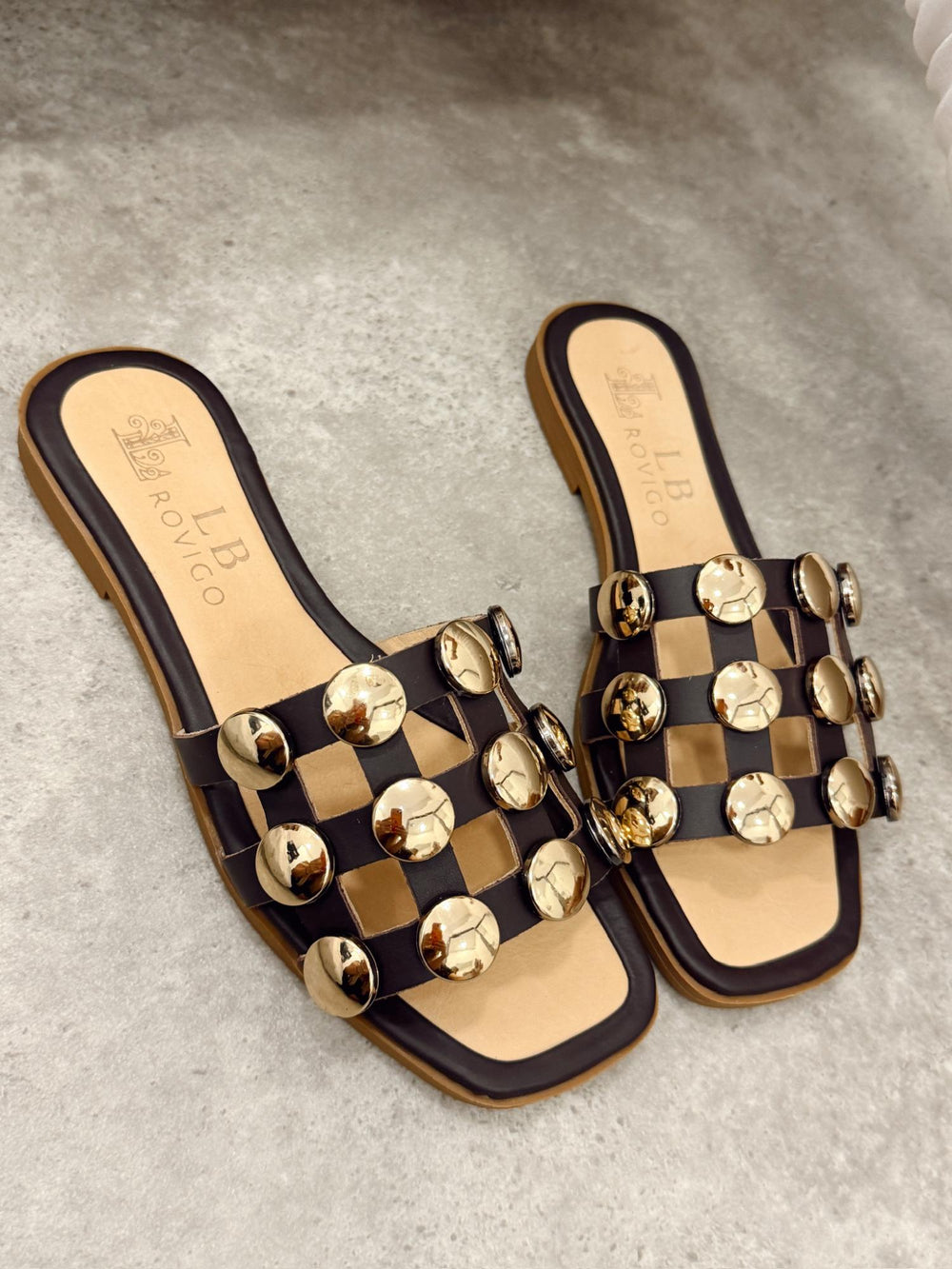 Leather slippers G401 - BROWN