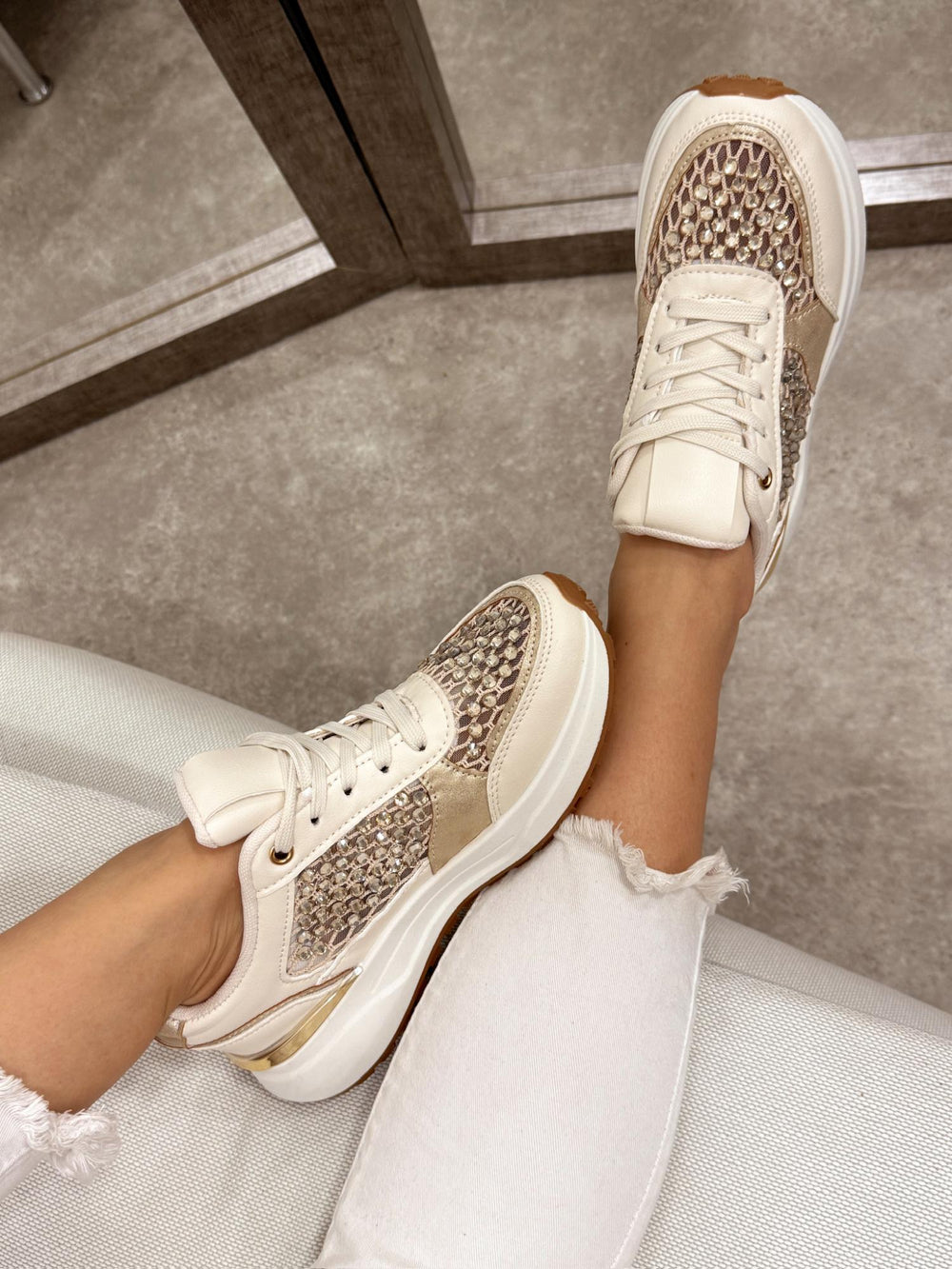 Women sneakers G035 - BEIGE