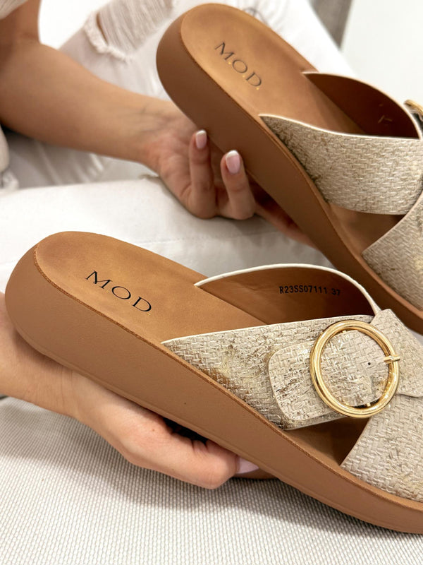 Women Slippers and Mules G108 - GOLD