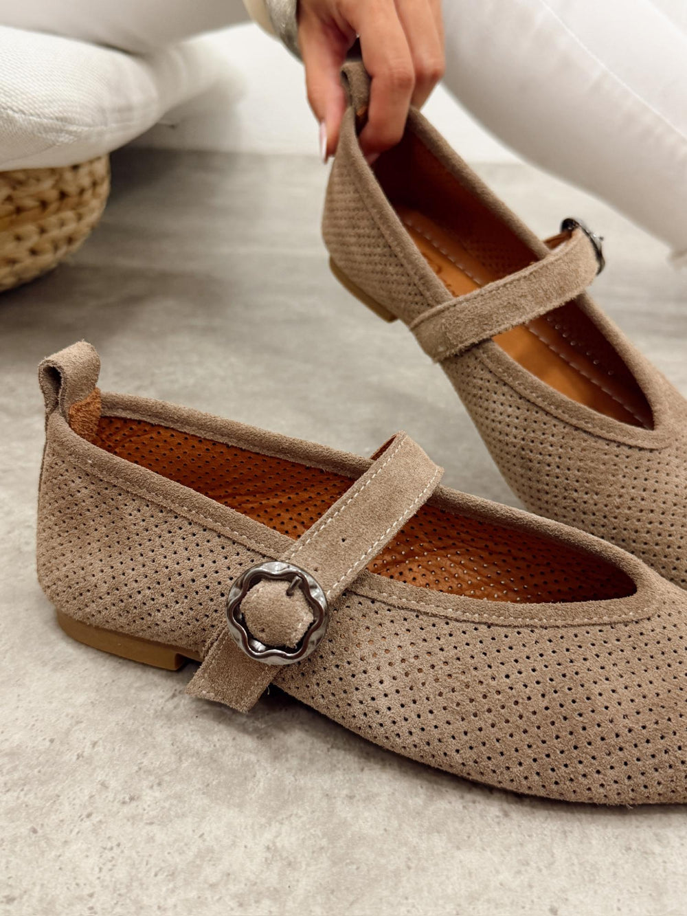 Flache Lederschuhe G467 - BEIGE