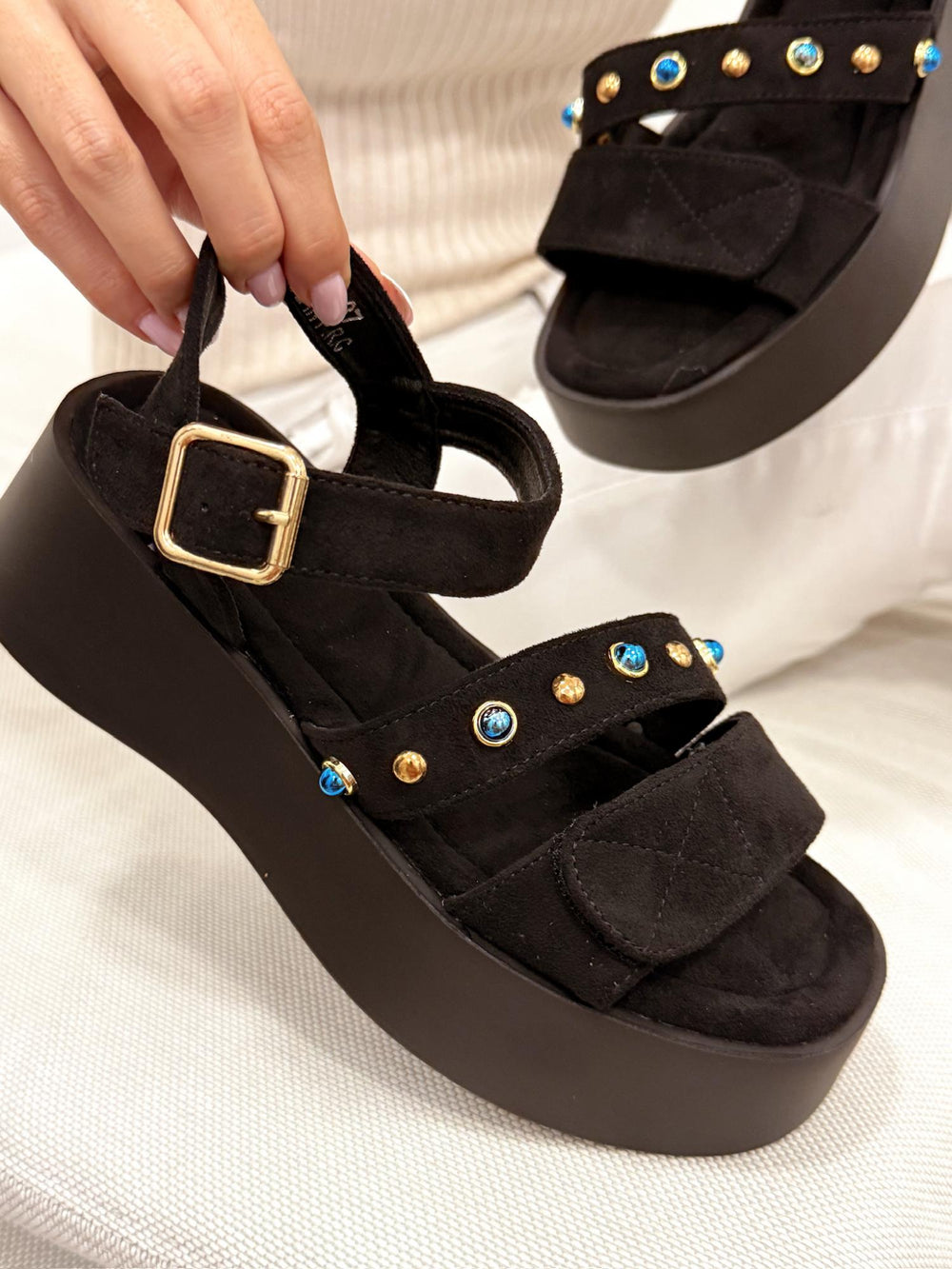 Women sandals G218 - BLACK
