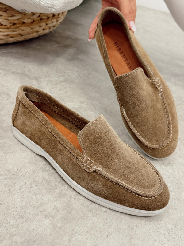 Flat leather shoes G436 - BEIGE