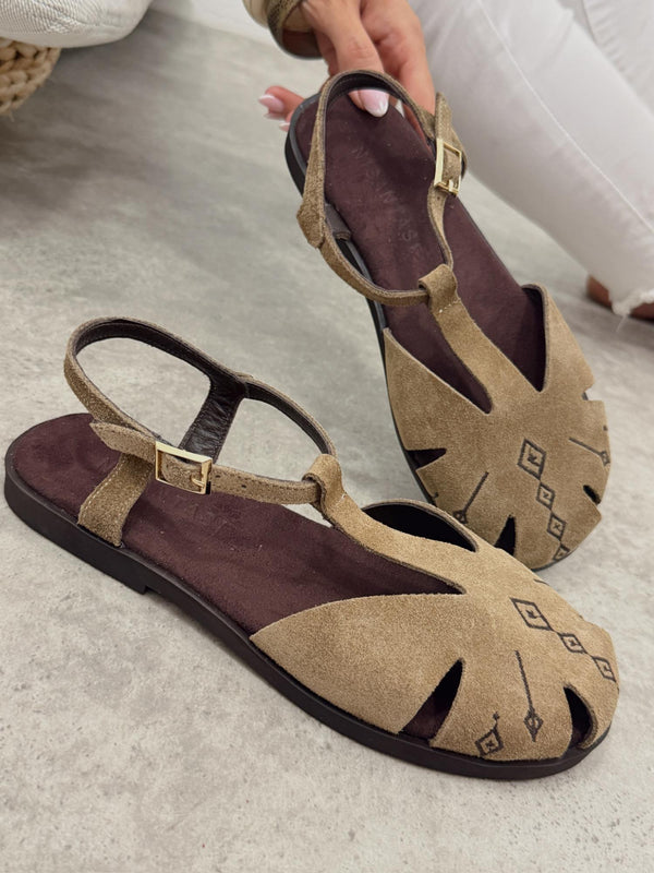 Leather sandals G432 - BEIGE