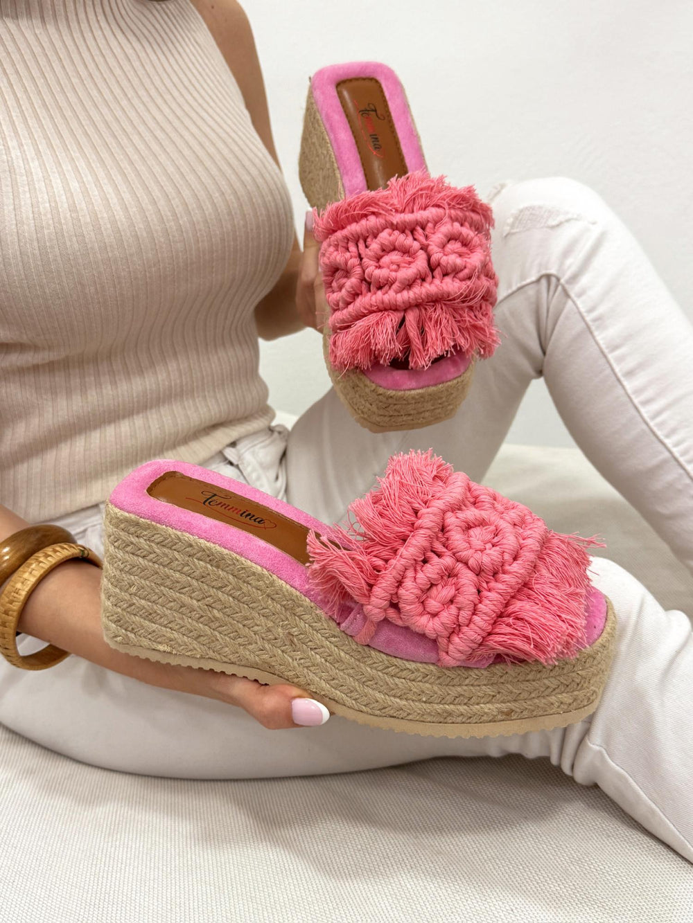 Női papucsok és klumpák G237 - PINK