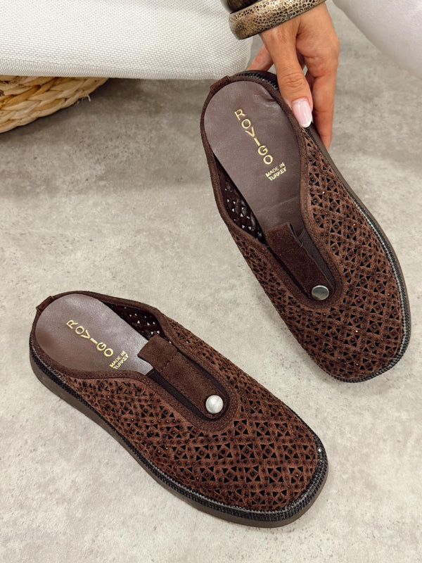 Women Slippers and Mules G487 - BROWN