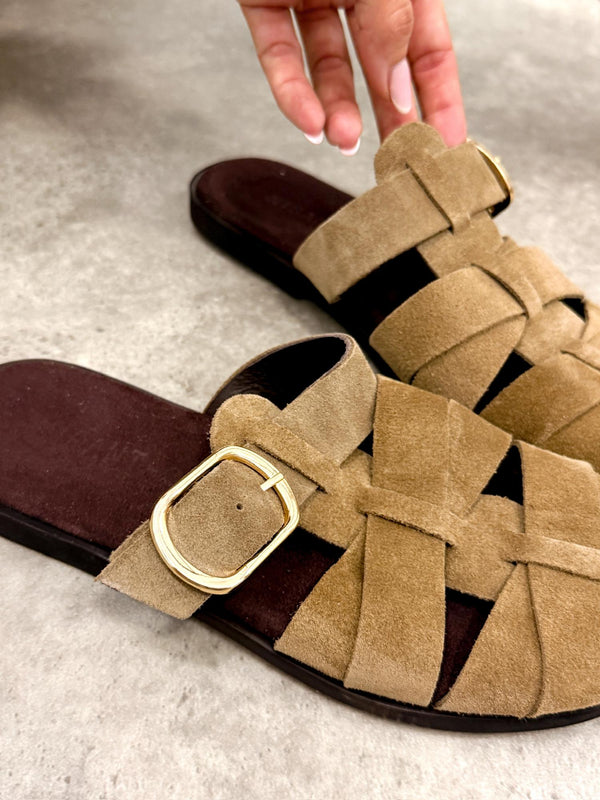 Leather slippers G438 - BEIGE