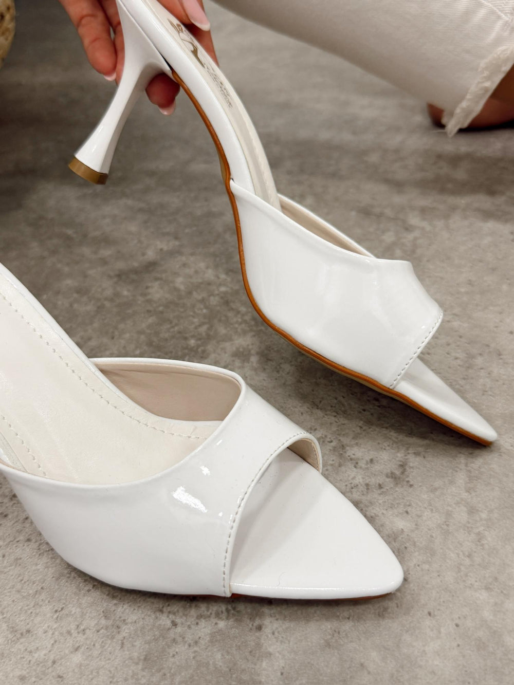 Damen Pantoletten und Mules G502 - WEISS