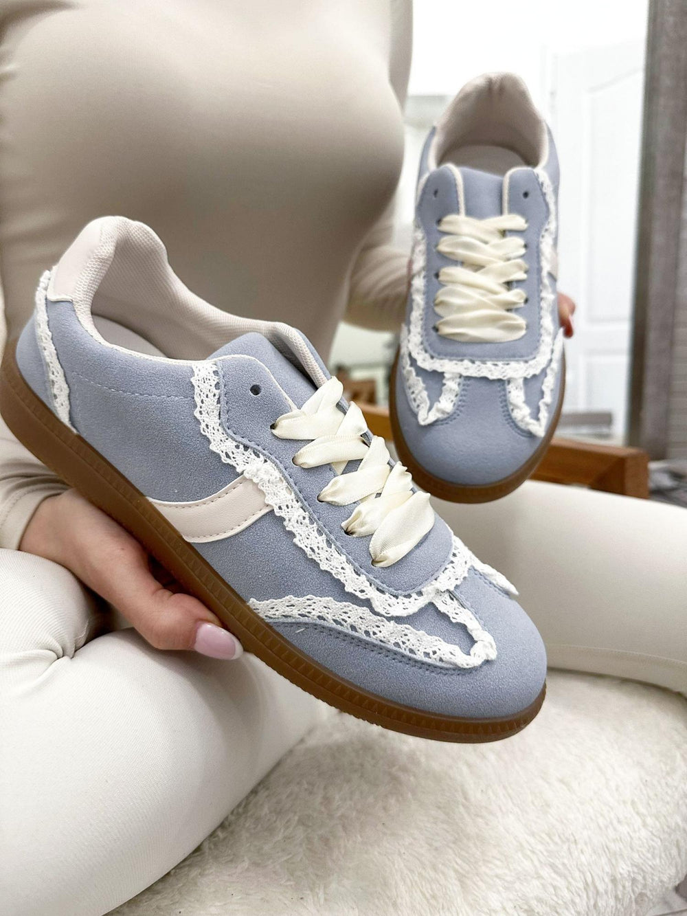 Sneakers dama G032 - ALBASTRU