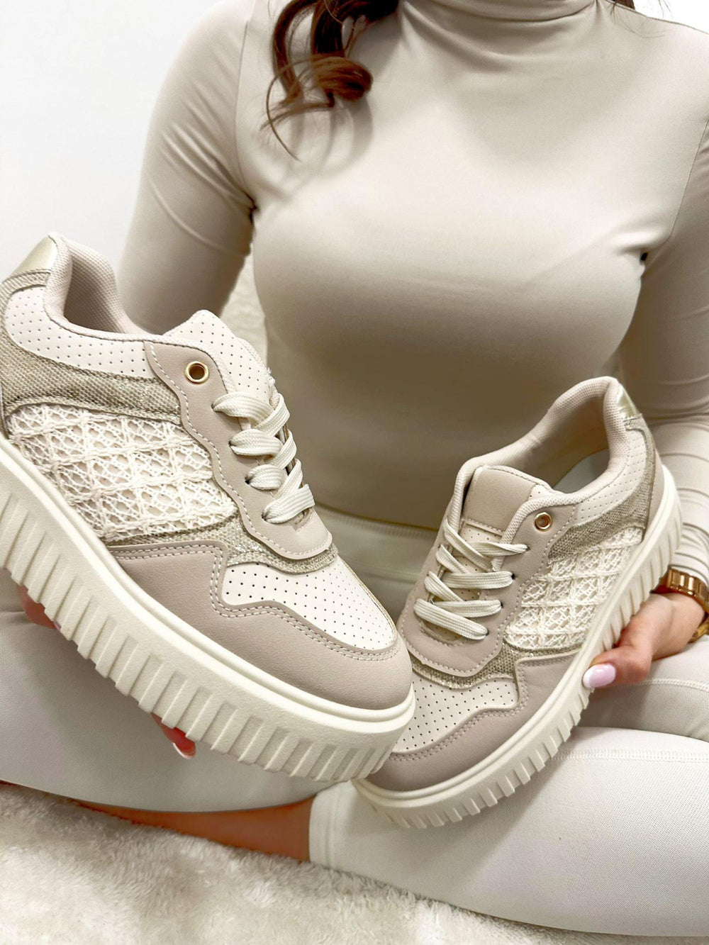 Women sneakers G002 - BEIGE