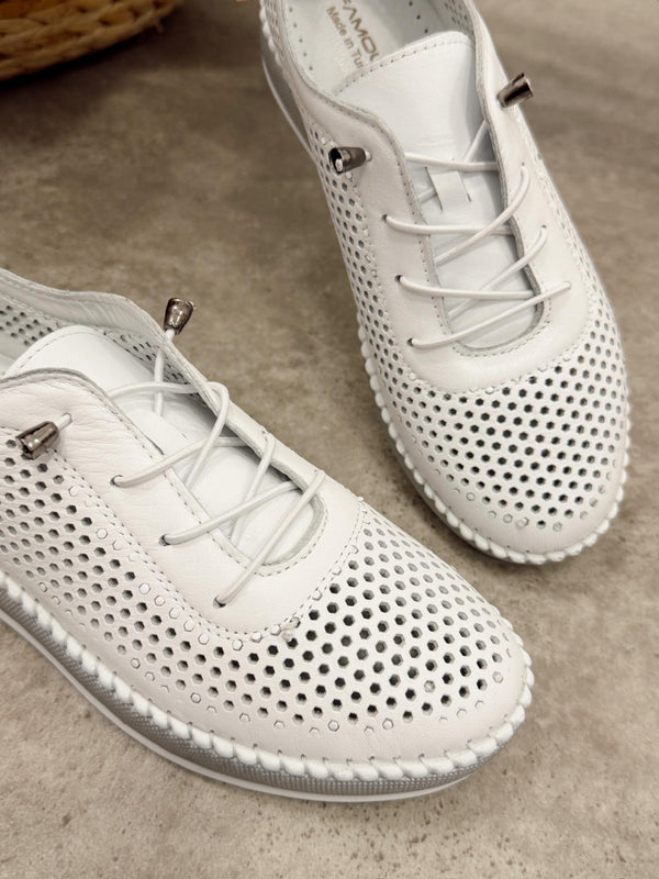 Leather sneakers G453 - WHITE
