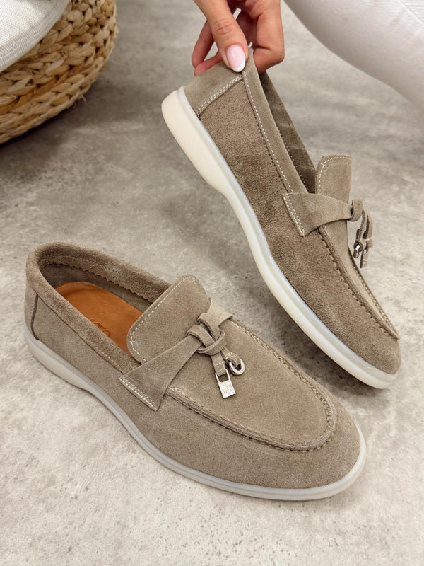 Flat leather shoes G459 - BEIGE