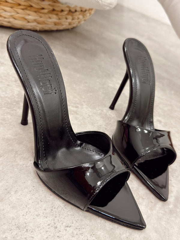 Women Slippers and Mules G510 - BLACK