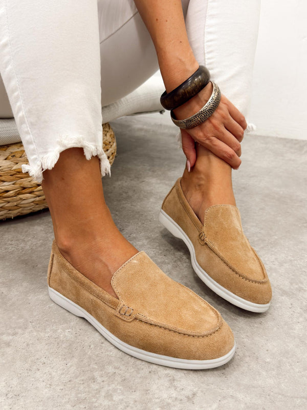 Flat leather shoes G517 - BEIGE