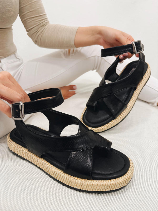 Women sandals F107 - BLACK